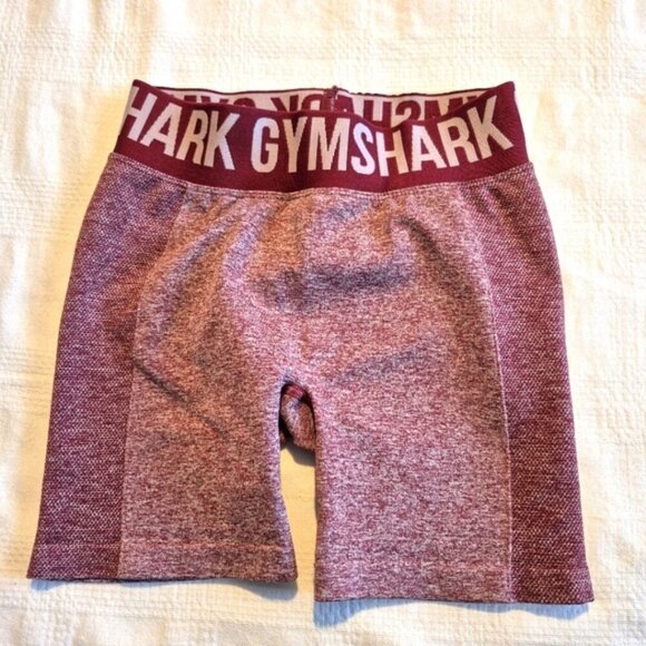 Gymshark women's Maroon Flex shorts, size tag cut out. XXS ? Check measurements - Picture 1 of 5